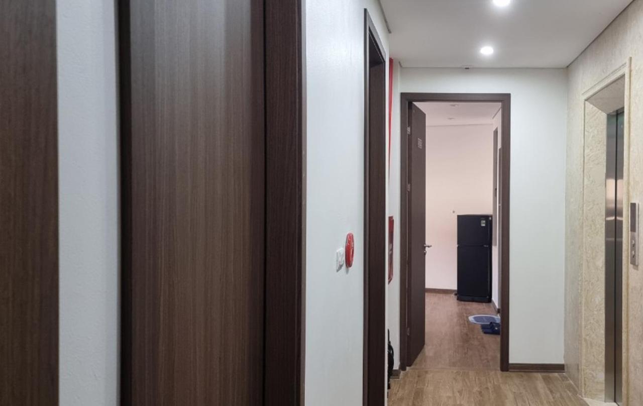 Era Apartment Lac Long Quan Hanoi Exterior photo